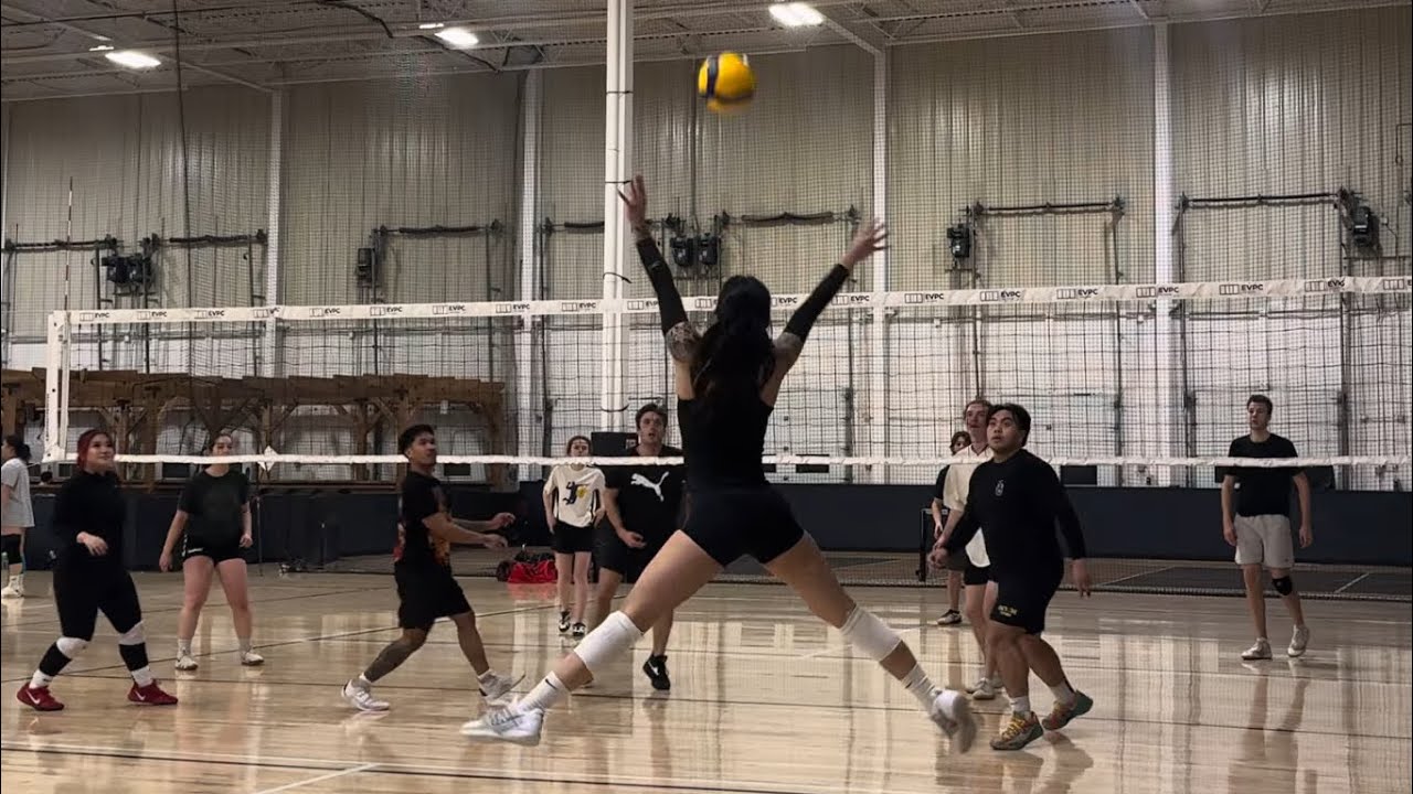 Pucky Beanies vs Serves Down Under S1