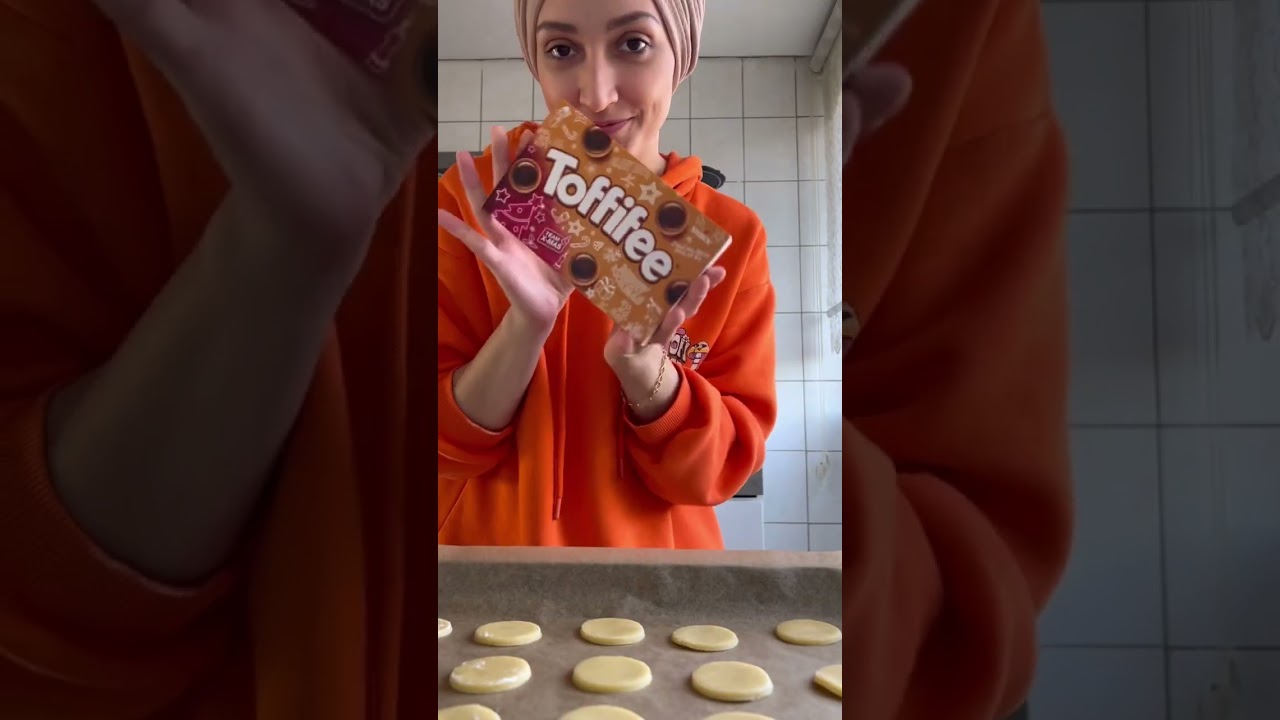 Feenk&uuml;sse | Pl&auml;tzchen mit Toffifee und Baiser 😋 #shorts #pl&auml;tzchen #feenk&uuml;sse #toffifee