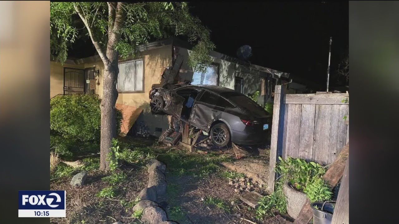 Alleged drunk driver who crashed into Santa Rosa home is sheriff's wife