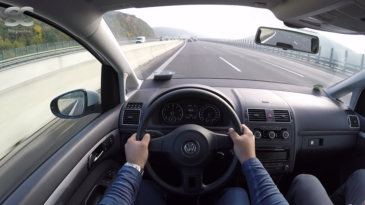 VW Touran 1.4 TSI EcoFuel (2011) on German Autobahn - POV Top Speed Drive