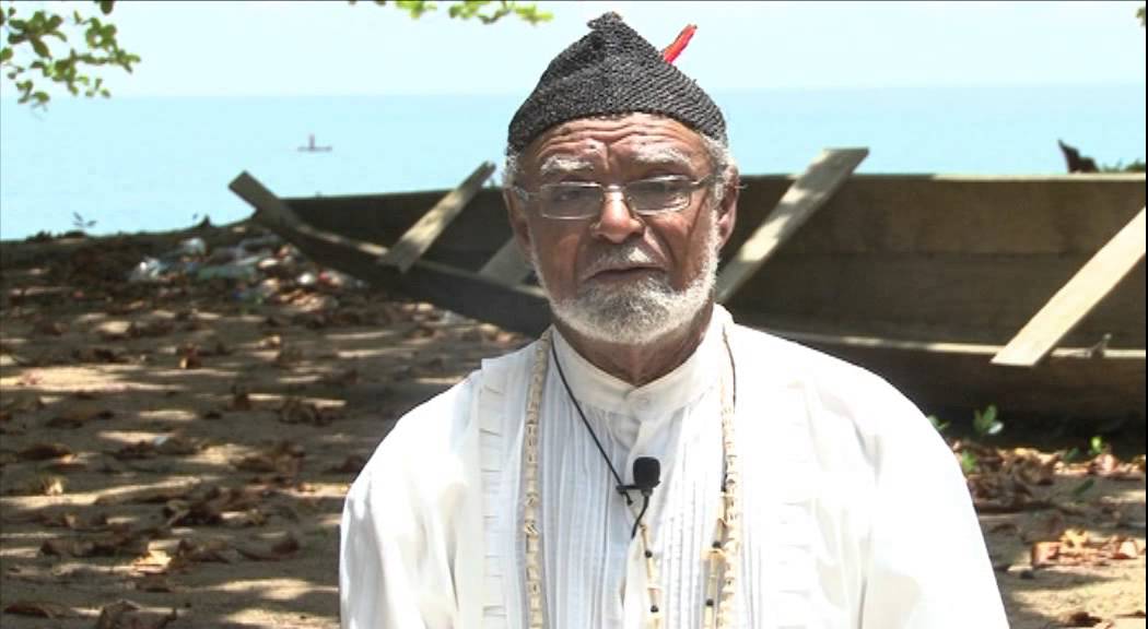 Le Patriarche EKO Roosevelt Louis à l'émission MANEGE DU SAVOIR. Réalisation de Martin KEE.