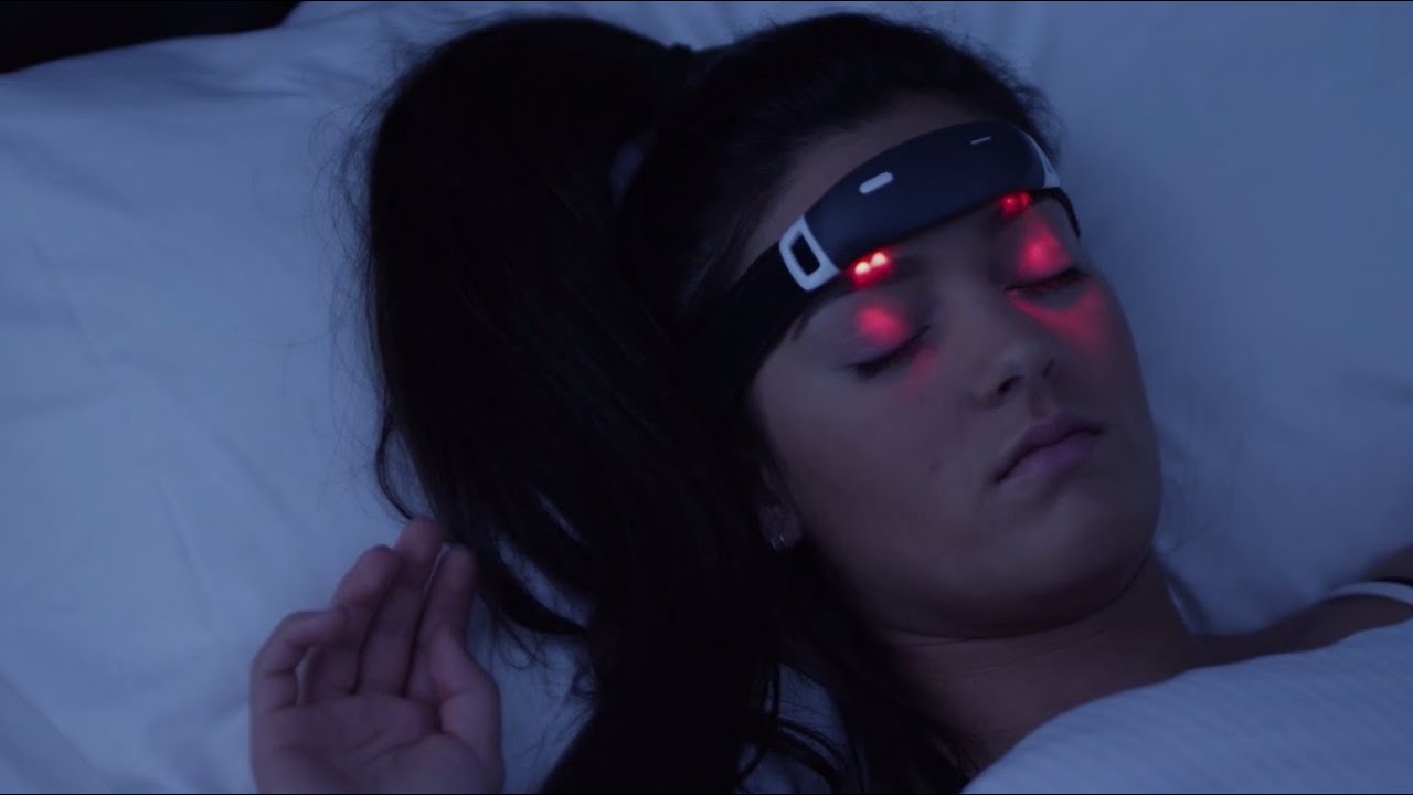 iBand+: EEG headband that helps you Sleep and Dream!