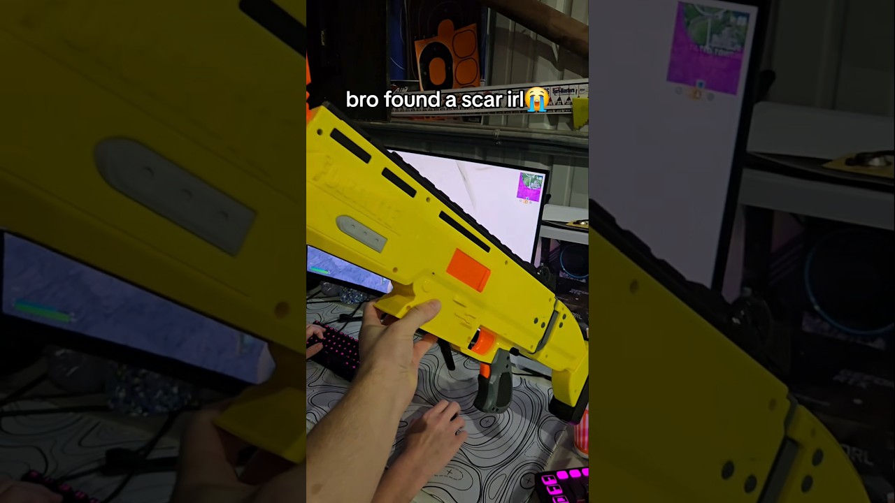 BRO FOUND A SCAR in REAL LIFE 😭 #fortnite