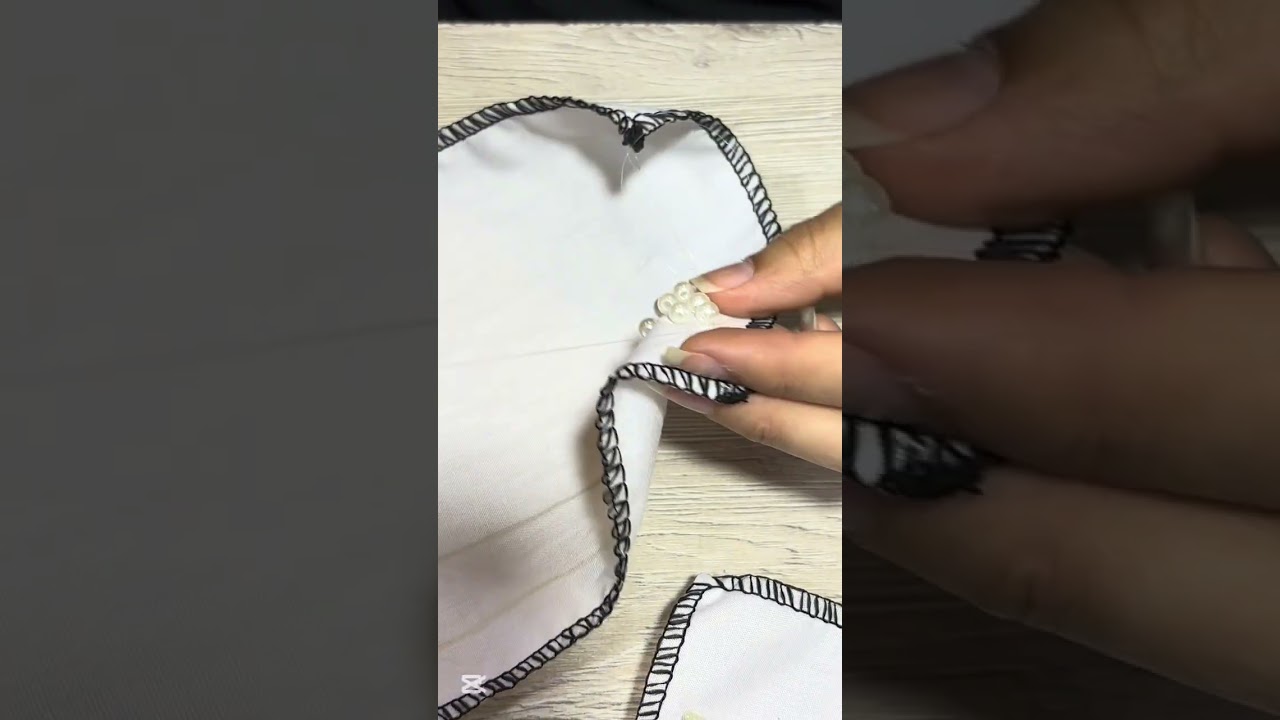 Bordado 13 perla más mostacilla pedrería módulo V amada fashion Sc 