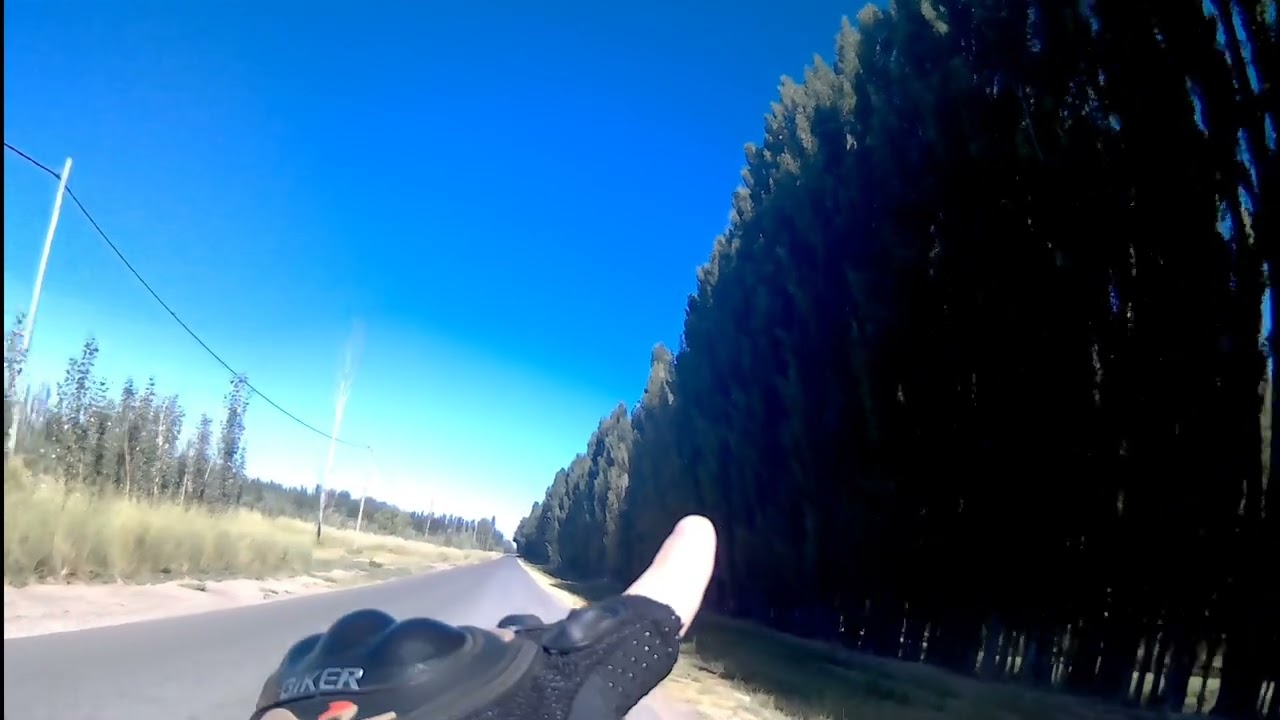 2 Parte!! RUTA RURAL - Paseo en MOTO entre las CHACRAS 🍎 - Moto turismo por el VALLE, Rio Negro 