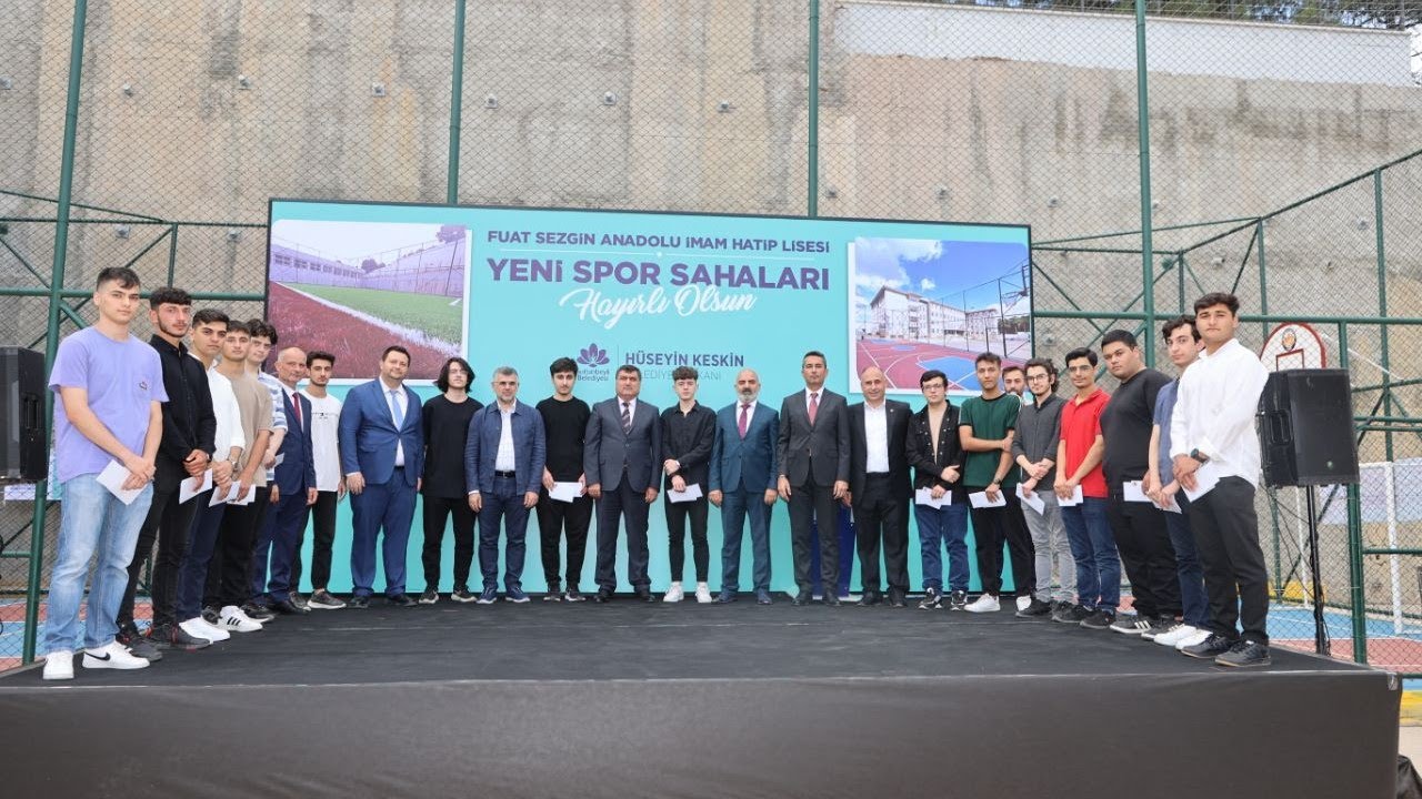 Okullarımıza yeni spor sahaları kazandırmaya devam ediyoruz.