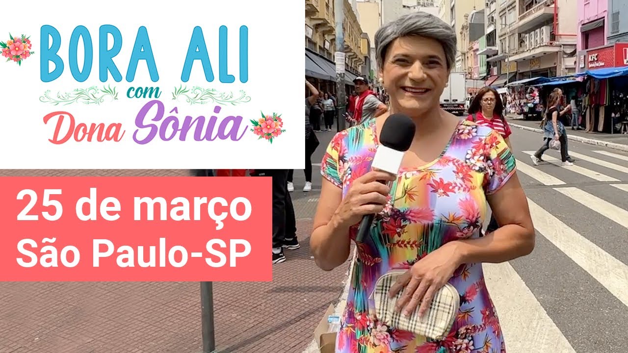 Dona Sônia na 25 de Março em São Paulo