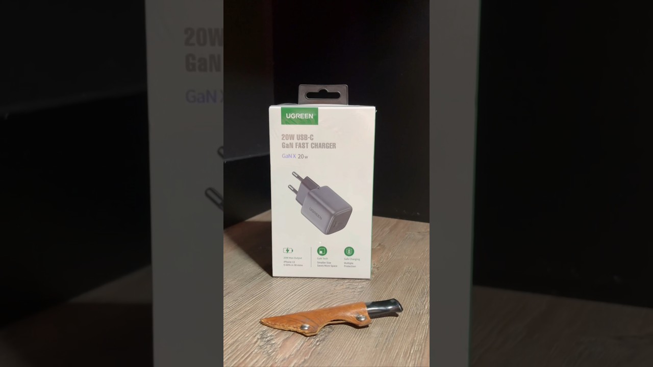 uGreen CD318 20W USB-C GaN Fast Charger #ugreen #gan #fastcharging #iphone #apple #gadgets #samsung