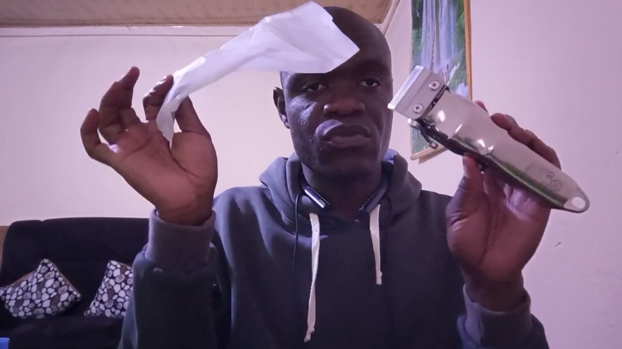 Oraimo Smart Clipper 2: Smart Clipper 2 Professional Hair Clipper Unboxing.
