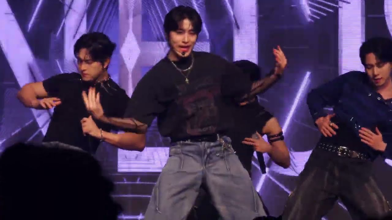 ONEUS 'X + Now + BLACK MIRROR' [4K] at [H_OUR, US] Tour in Köln
