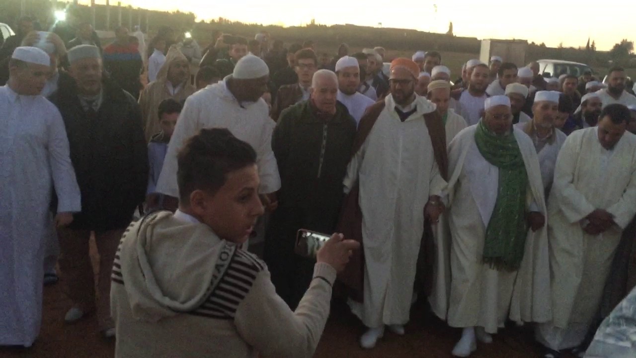 ترحيب الزاوية القادرية البودشيشية بولاية مستغانم بالشيخ محمود المانسي البوزيدي الشاذلي.
