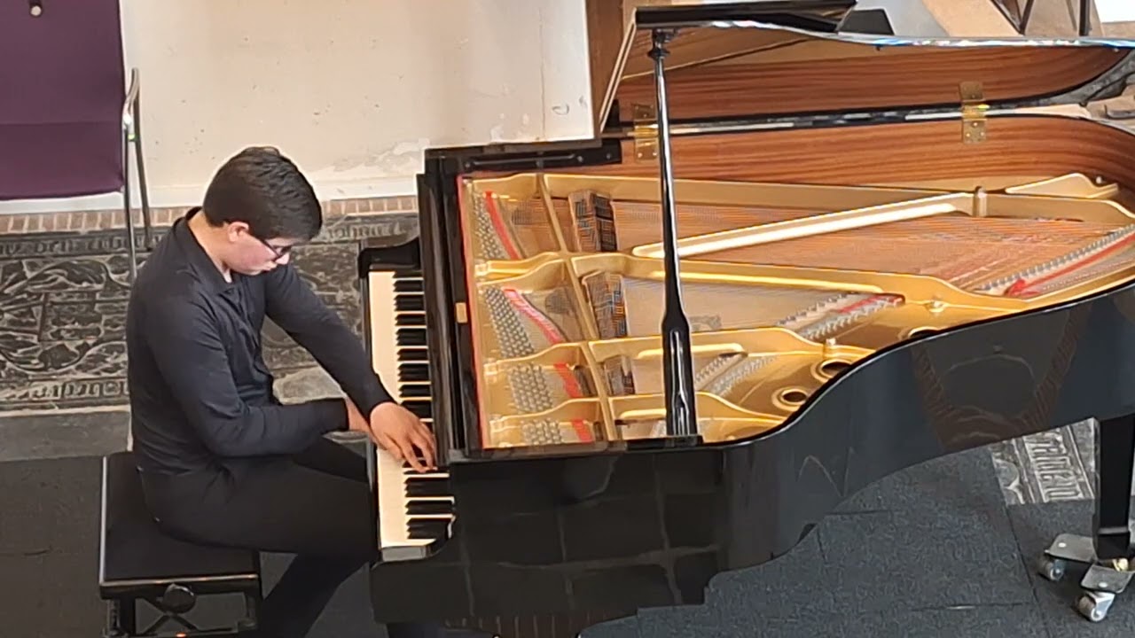 Adam Akopian (15 years old) plays Garun a, by Komitas