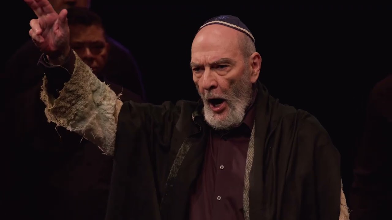 Va Pensiero… Sperate o figli! Nabucco Mesquita’s Produções Ópera 