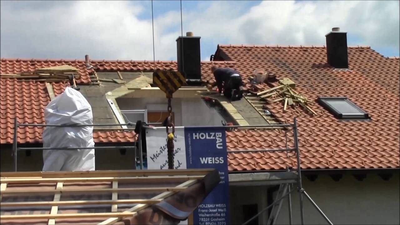 Holzbau Weiss Satteldachgaube