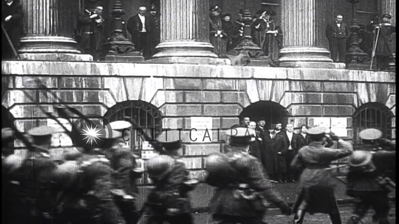 Lord Edmund Allenby greeted by people in London. HD Stock Footage