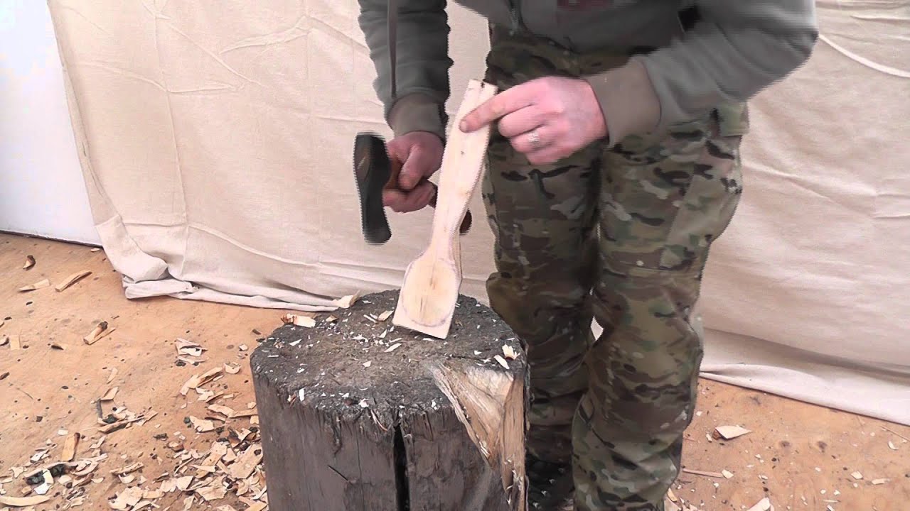 How to carve a spoon with Ben Orford