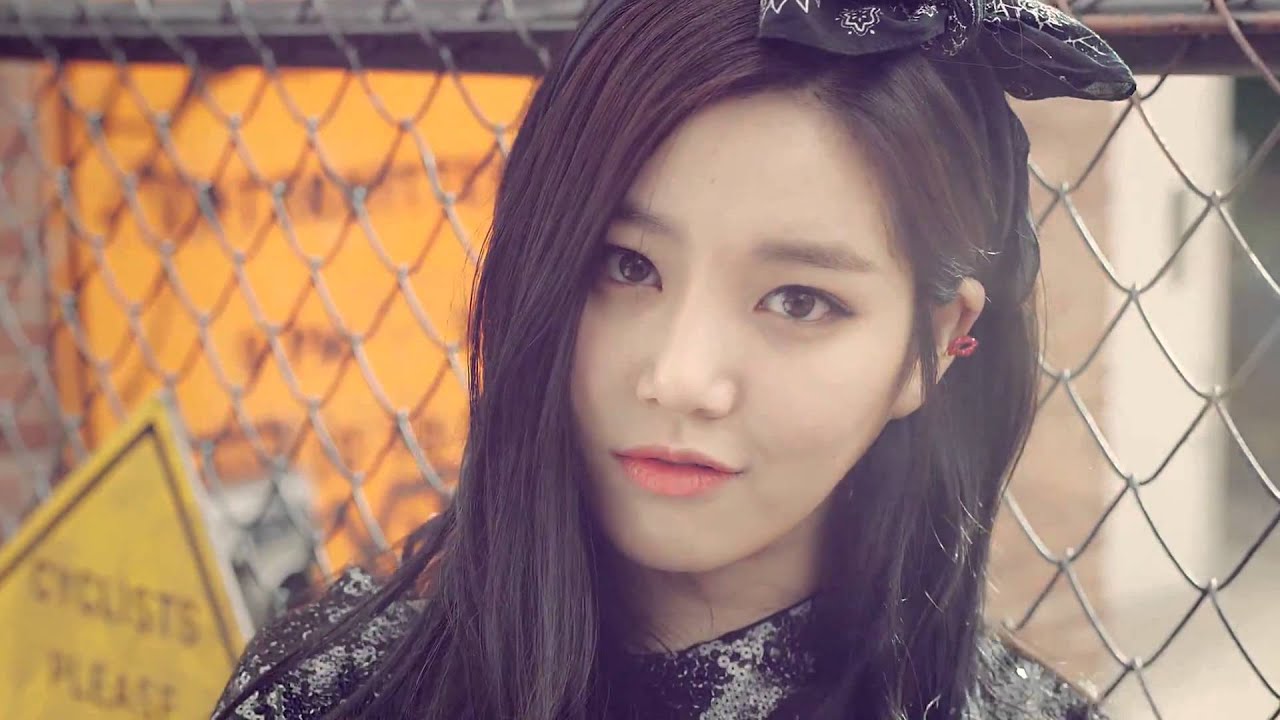 Lee Yu Bi_NUOVO Summer IDESIGN (ABC Mart)