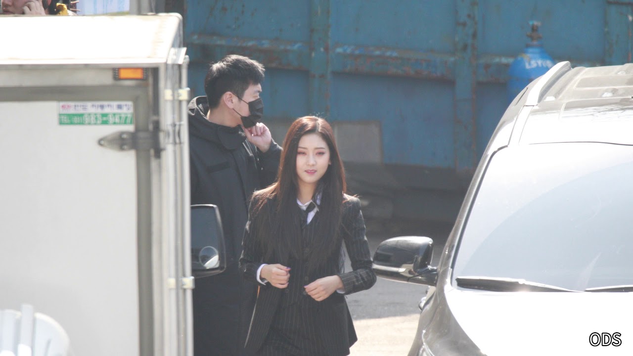 180311 골든차일드+clc-장승연-인기가요