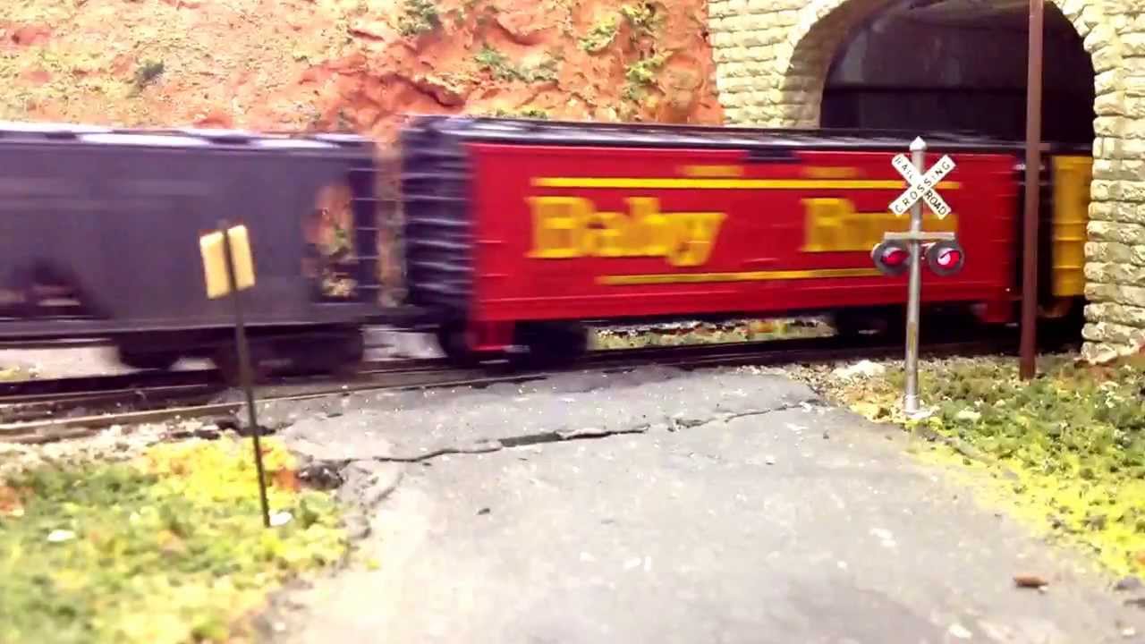 New Signals at the crossing. Metrolina Model Railroaders layout.