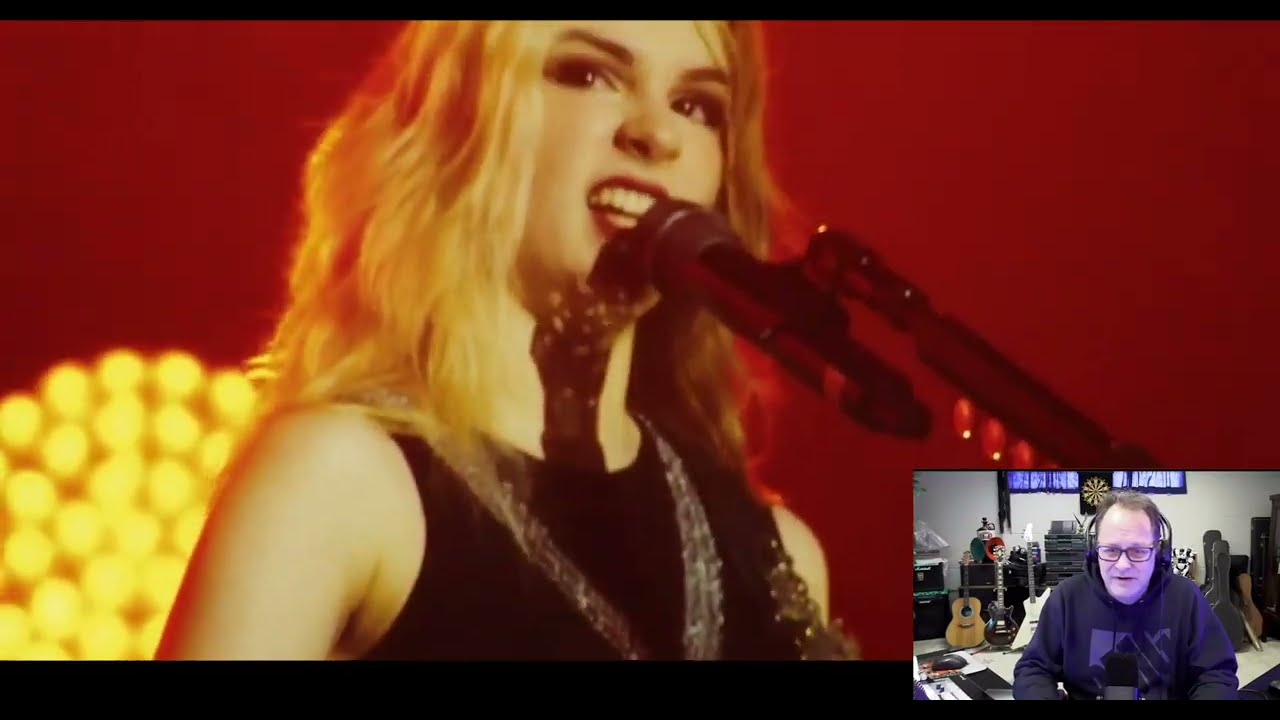 Dave M Reacts to The Warning   Dust To Dust   Dull Knives LIVE #thewarning
