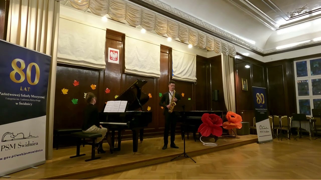 Paul Bonneau: Concerto pour saxophone et orchestre (piano). Filip Kucab, Maria-Magdalena Kaczor