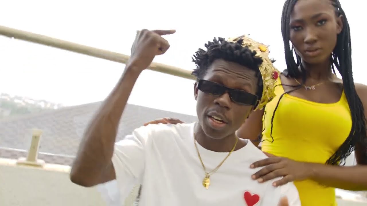 Dk Kabsha Ft Strongman Burner( Win) official video directed by Mario Cole