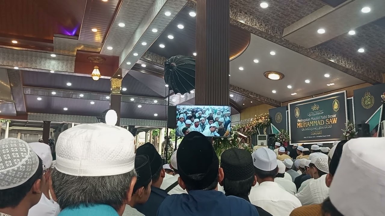 Sholli Wasallim Voc. Iwan ZM. Maulid Nabi Al Busyro Citayam 27 Okt 2024  #sholawat