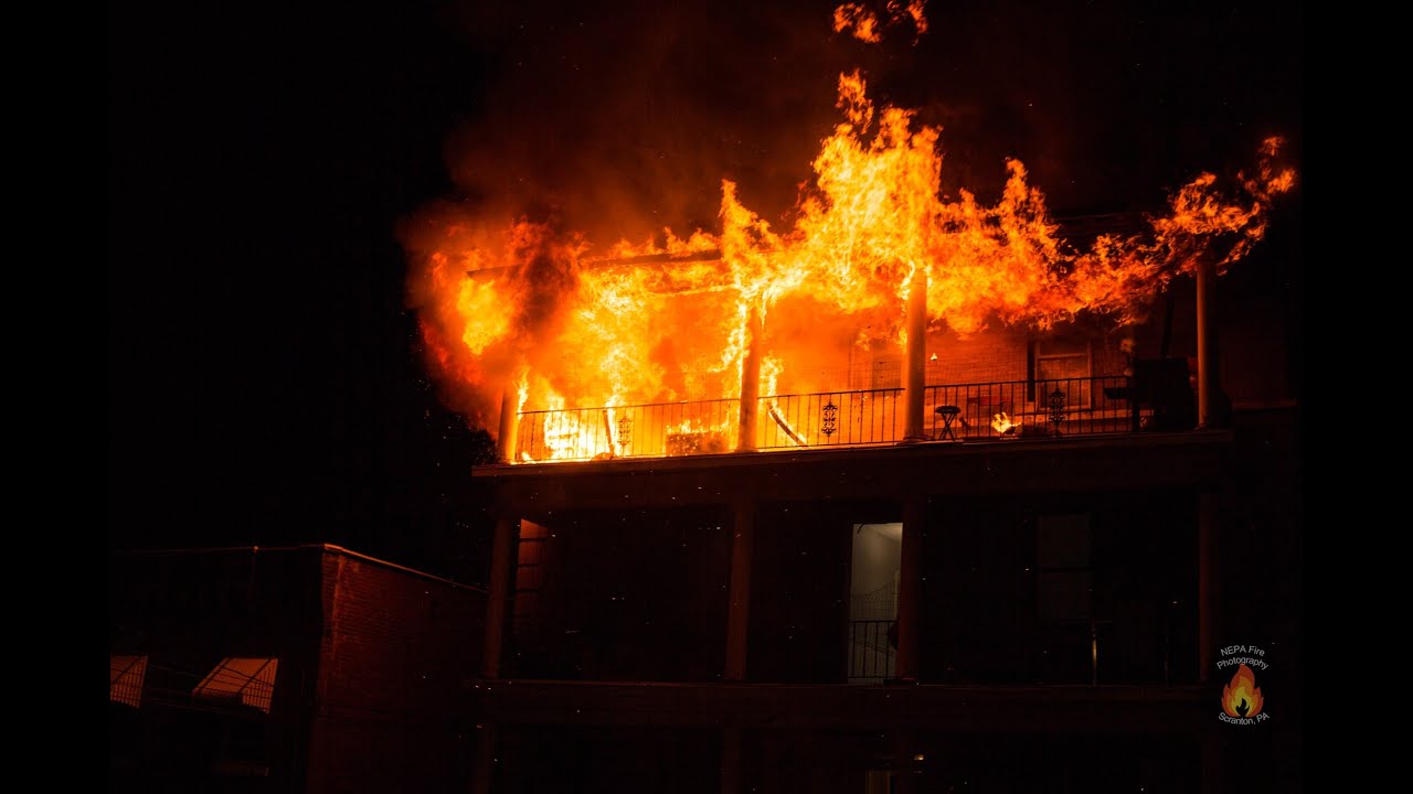 PRE-ARRIVAL 2 ALARM BUILDING FIRE | Scranton, PA| RADIO AUDIO