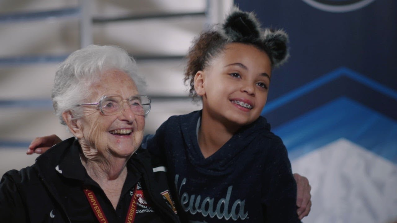 Loyola's Sister Jean answers the tough questions from Nevada's Mariah Musselman