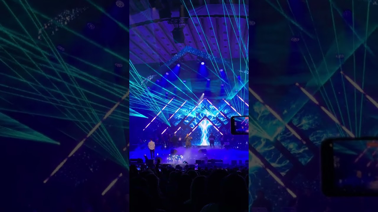 Leo de la Roșiori - Nu ne desparte nimic ( Concert Sala Palatului )