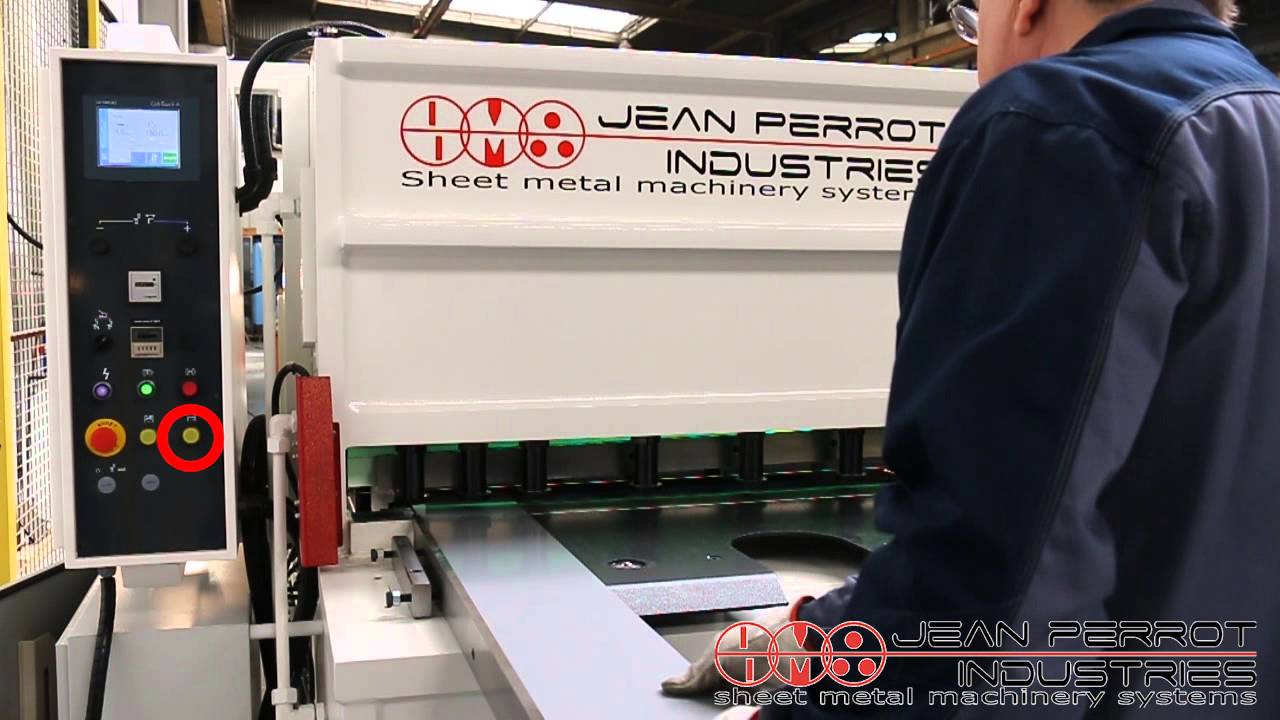 Cisaille hydraulique avec accompagnateur de tôles - Jean Perrot