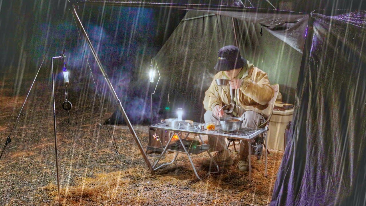 우중캠핑 / 한겨울 난로 없이 가볍게 즐기는 미니멀 캠핑 / 캠빌 고동 에어텐트