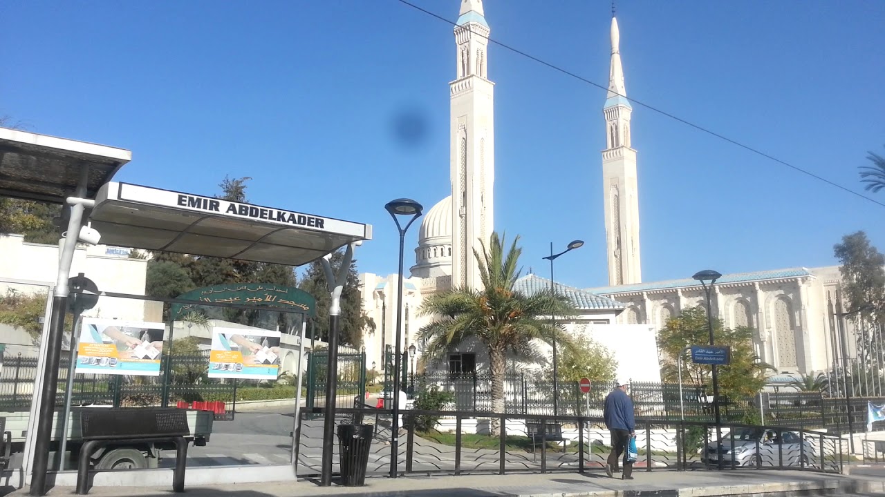 اذان قمة قي الروعة ماشاء الله .من قسنطينة الجزائر