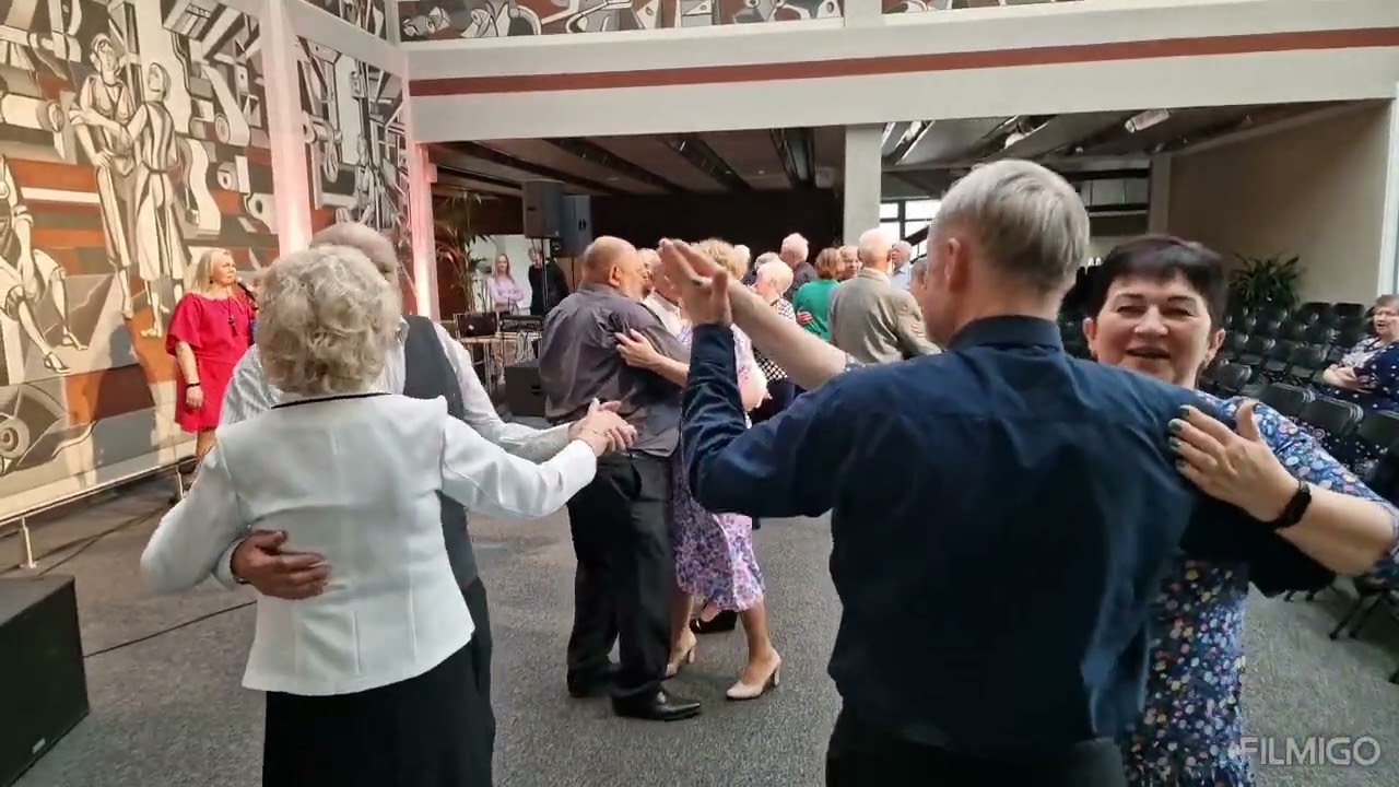 Senjorų naktišokiai. Balandžio 17 diena