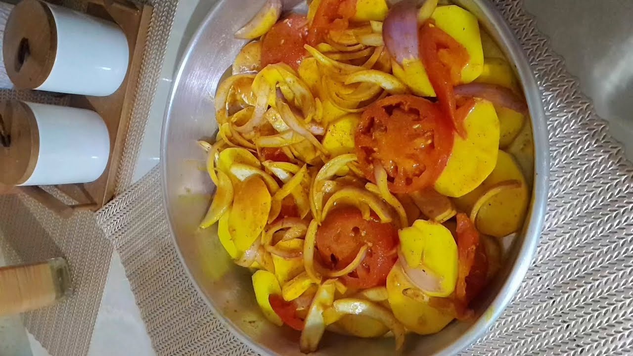 بطاطا كوشةمحمرةومعسلة بلا لحم ولا دجاج تجي بنينة الله الله 😋😋😋