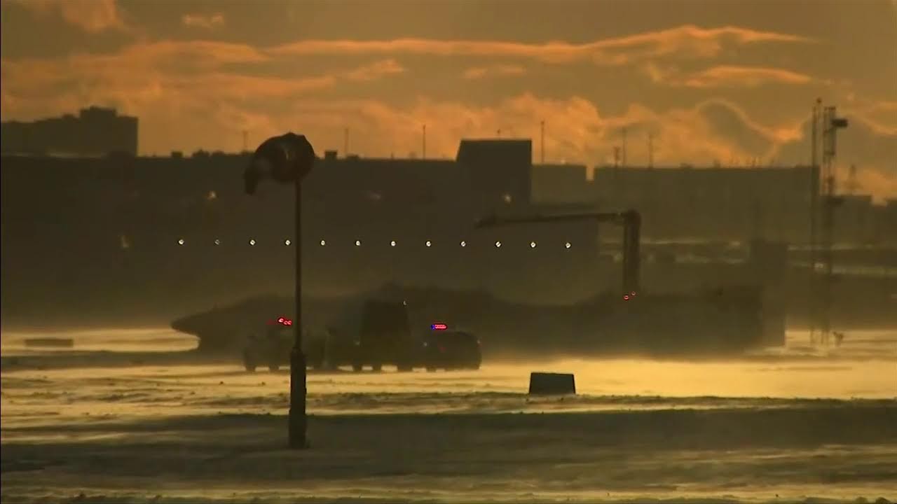 WATCH: Toronto Delta Flight Crashes