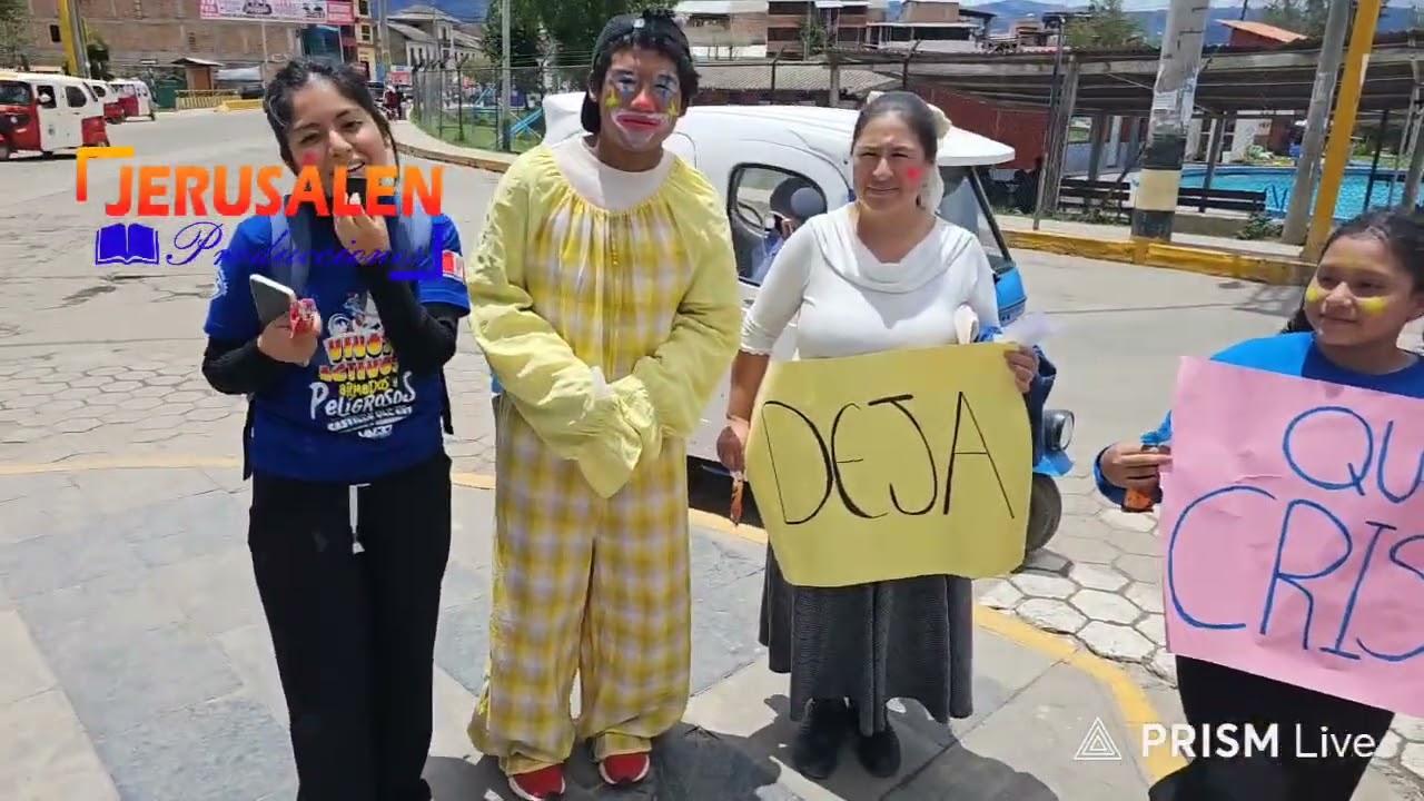 CAMPA ESCUELA 2026 VIVOS ACTIVOS ARMADOS  Y PELIGROSOS DESDE LA PLAZA DE ARMAS DE BAÑOS DEL INCA