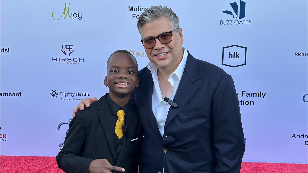 Jeremiah congratulates @rjmelman for receiving the HCPF Humanitarian Award at the 25th Annual Gala