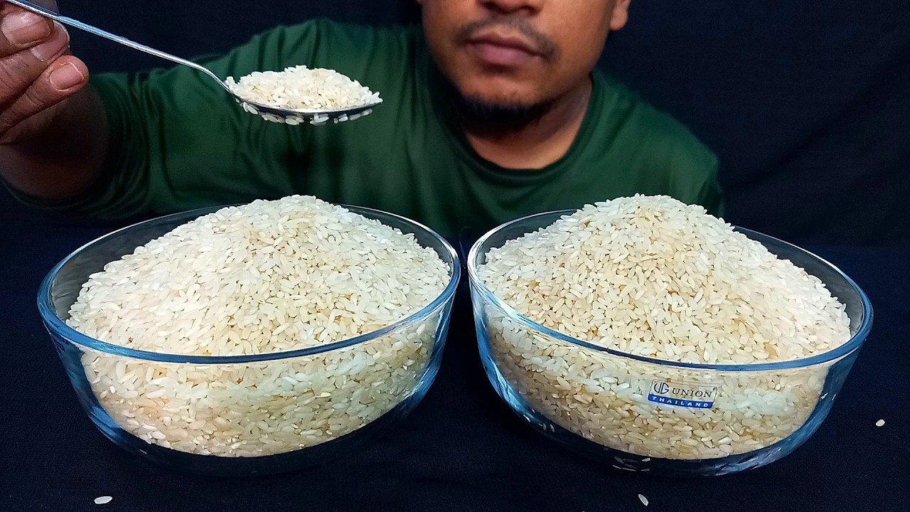 ASMR EATING HARD RAW RICE | EATING RAW RICE | RAW RICE MUKBANG | RAW RICE EATING | RAW RICE