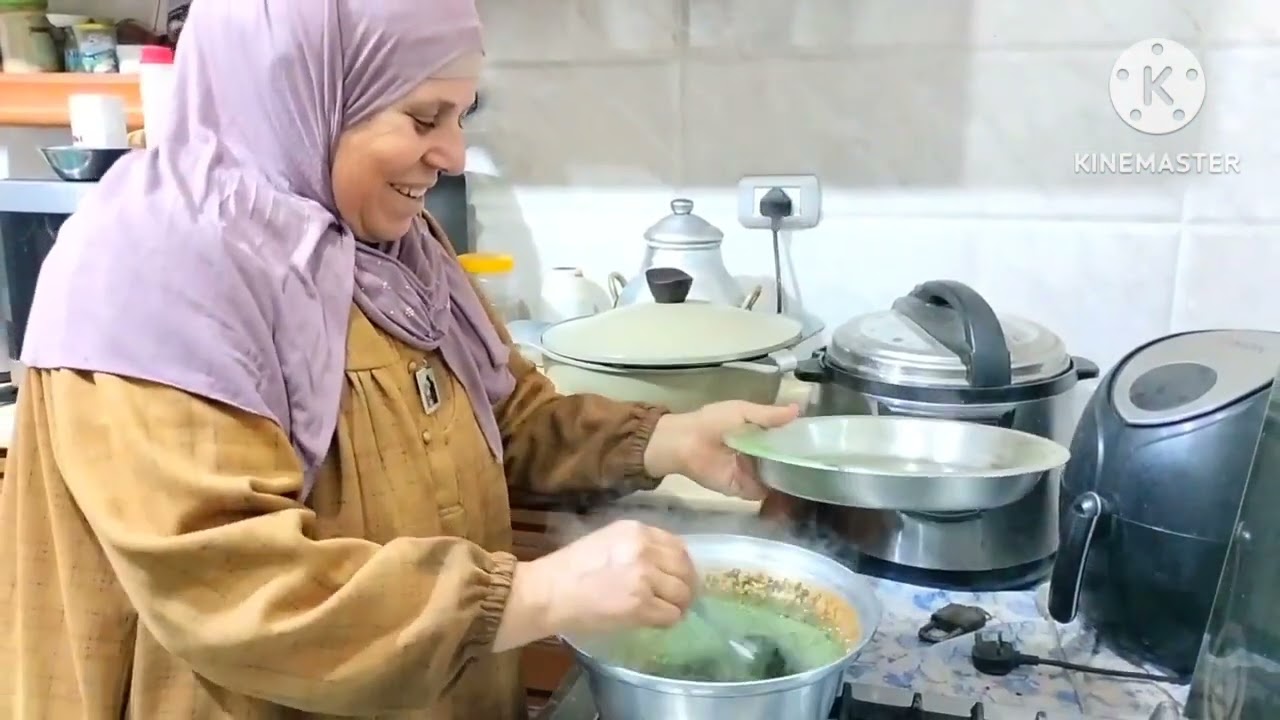 الناشف في اديها اخضر رغم خوفها من الكهرباء واللي حصل نزل محمد يجري