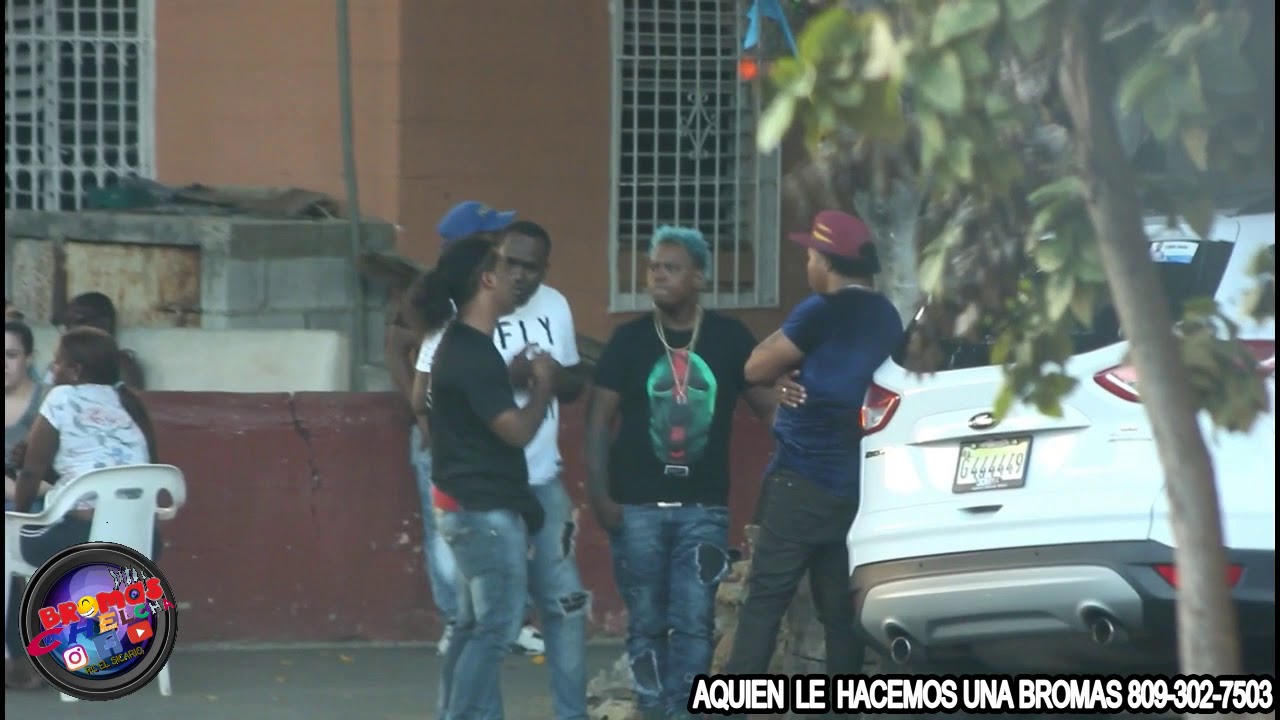 ¡¡DJ TOPO SE QUILLA FEOOO CON MENOL QUE LO QUIERE COJER DE PENDEJO!!