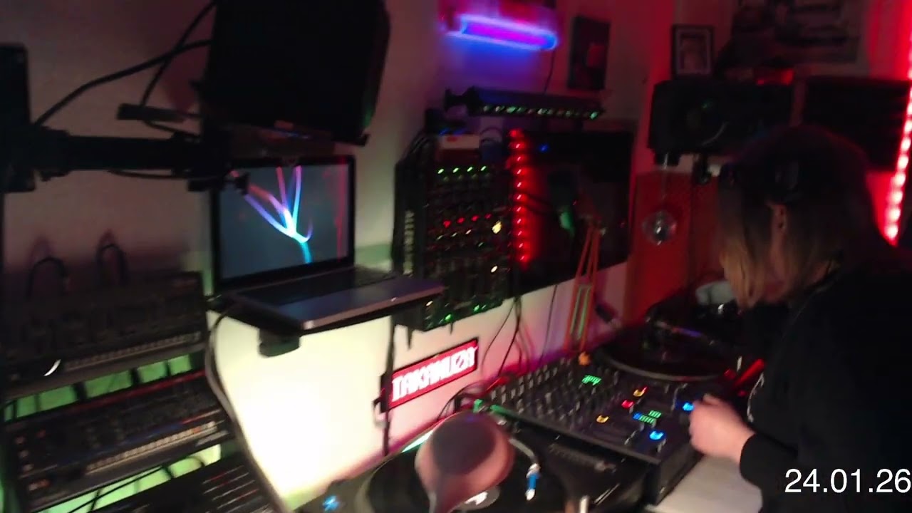 tjg245