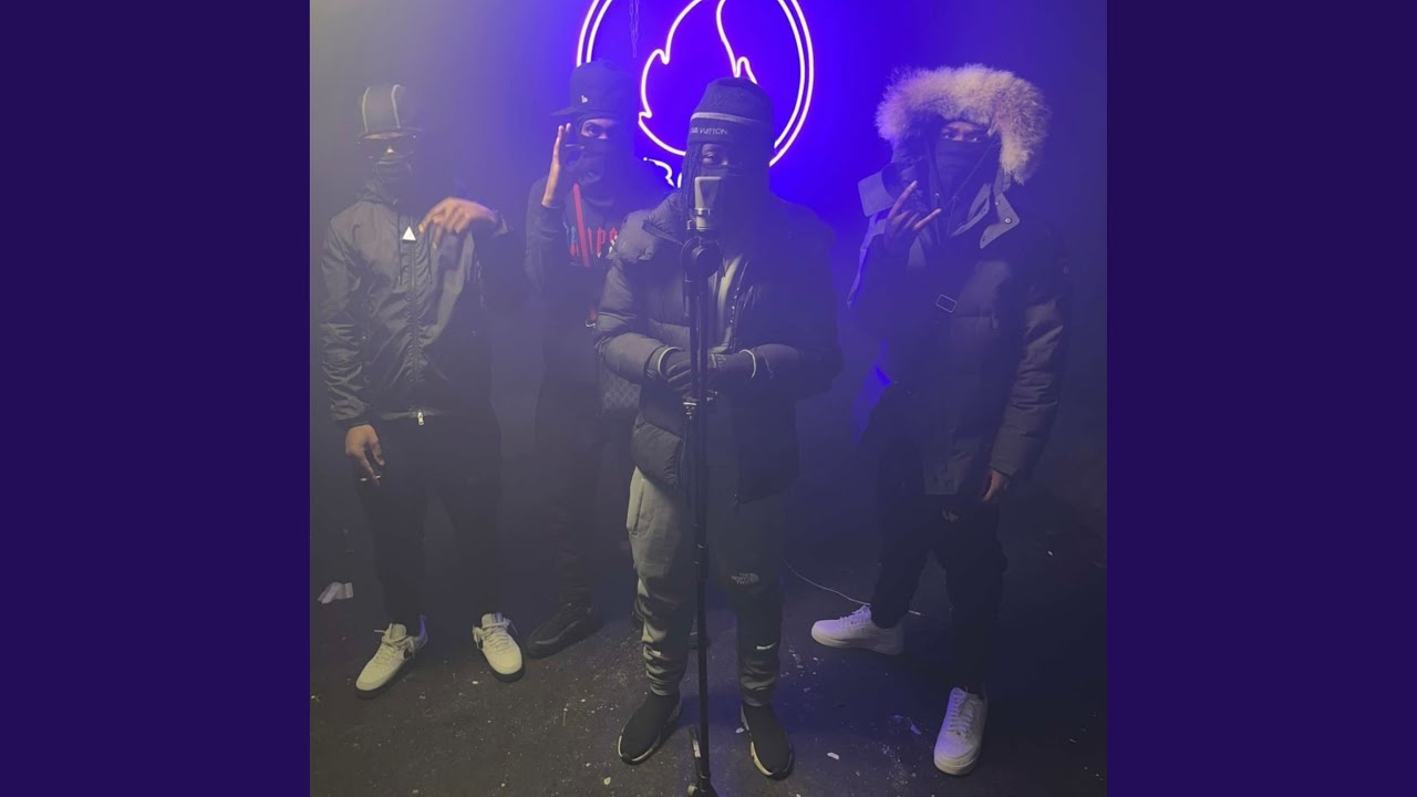 #AWC Kayz x Gwopz x SkizzyTrapp x Dkash (Hotbox Freestyle S4:E29) (feat. SkizzyTrapp, Kayz & Dkash)