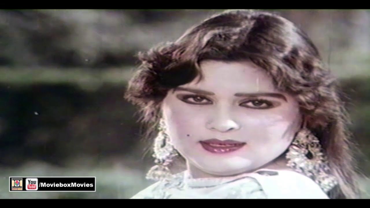 MOHABBAT KARNI PAI GAYI  - NOOR JEHAN - MUMTAZ - PAKISTANI FILM CHARHDA TOOFAN
