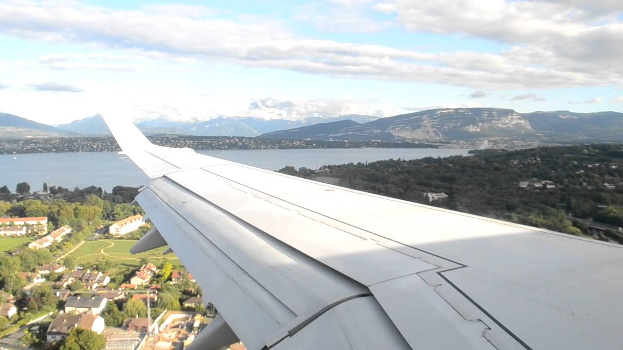 LOT Embraer 170, landing in Geneva (cabin view)