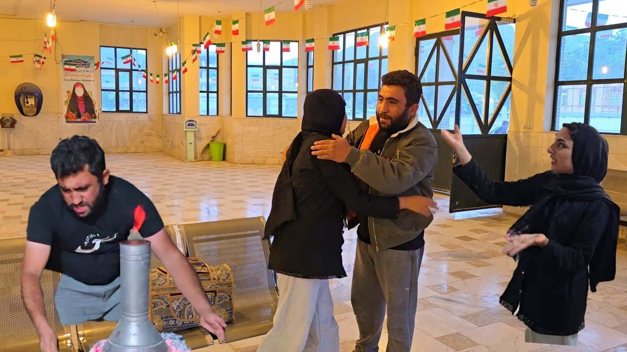 Maryam's ReturnThe Mystery of the Lost Money and the Breathtaking Conflict  the Heart of the Village