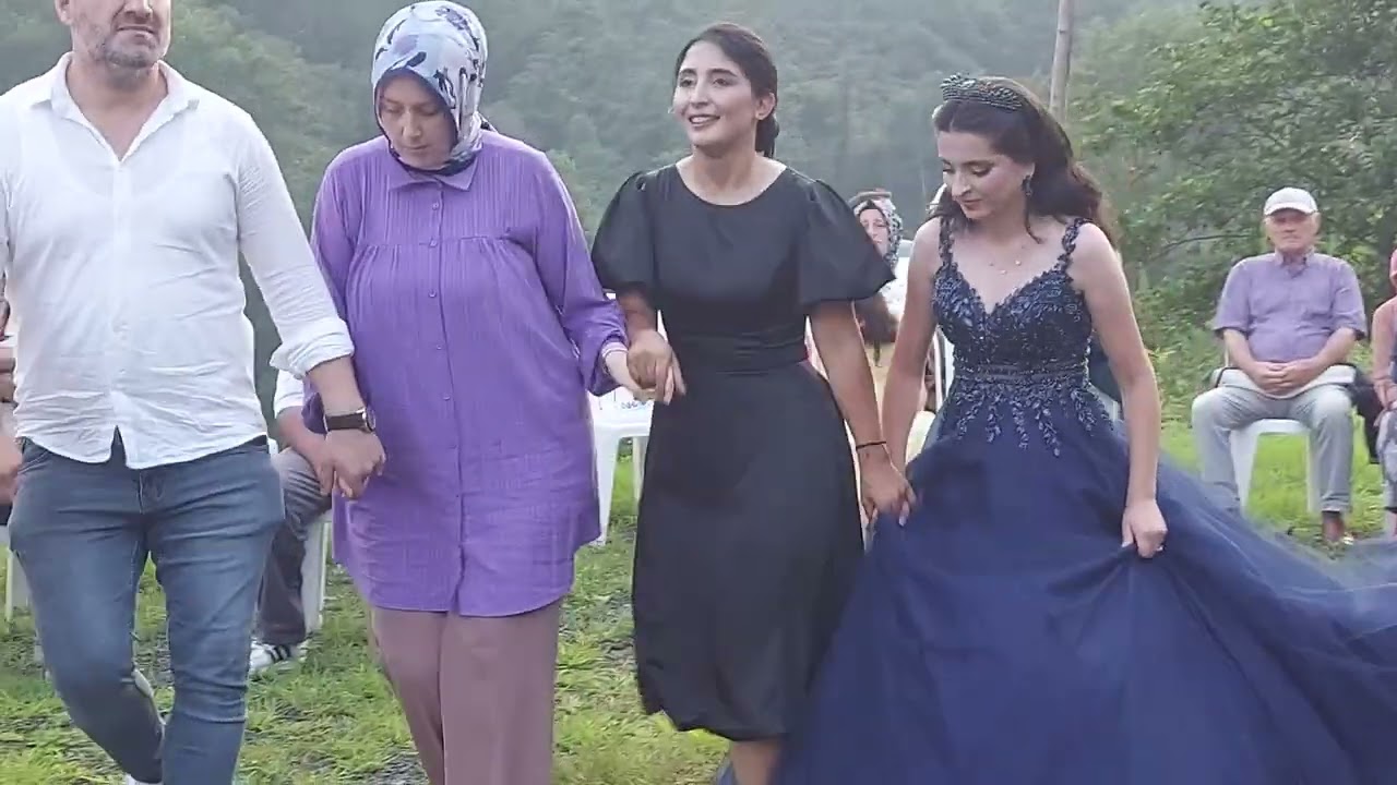Nişan Horonu Akçaabat Eskiköy Derya & Uğur Çiftinin Nişan Düğünü
