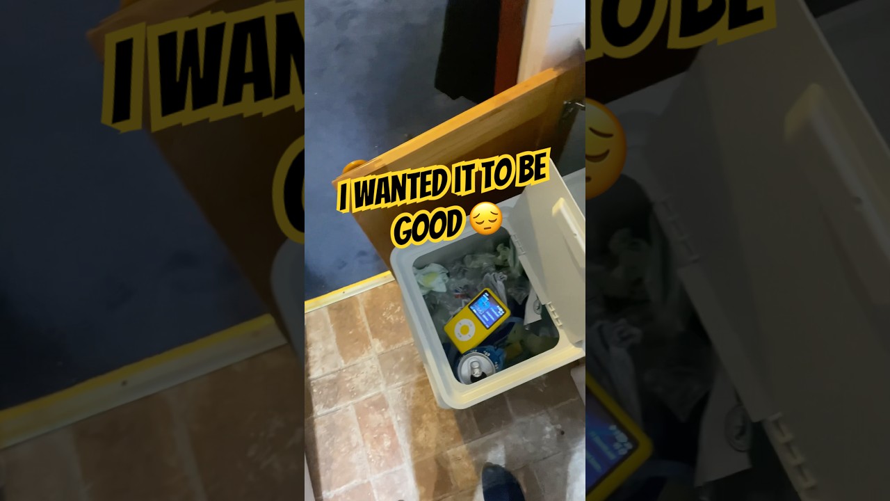 Innioasis Y1 Bluetooth MP3 player review ￼#mp4 #bluetooth #musicplayer #ipod #classic #clone #copy