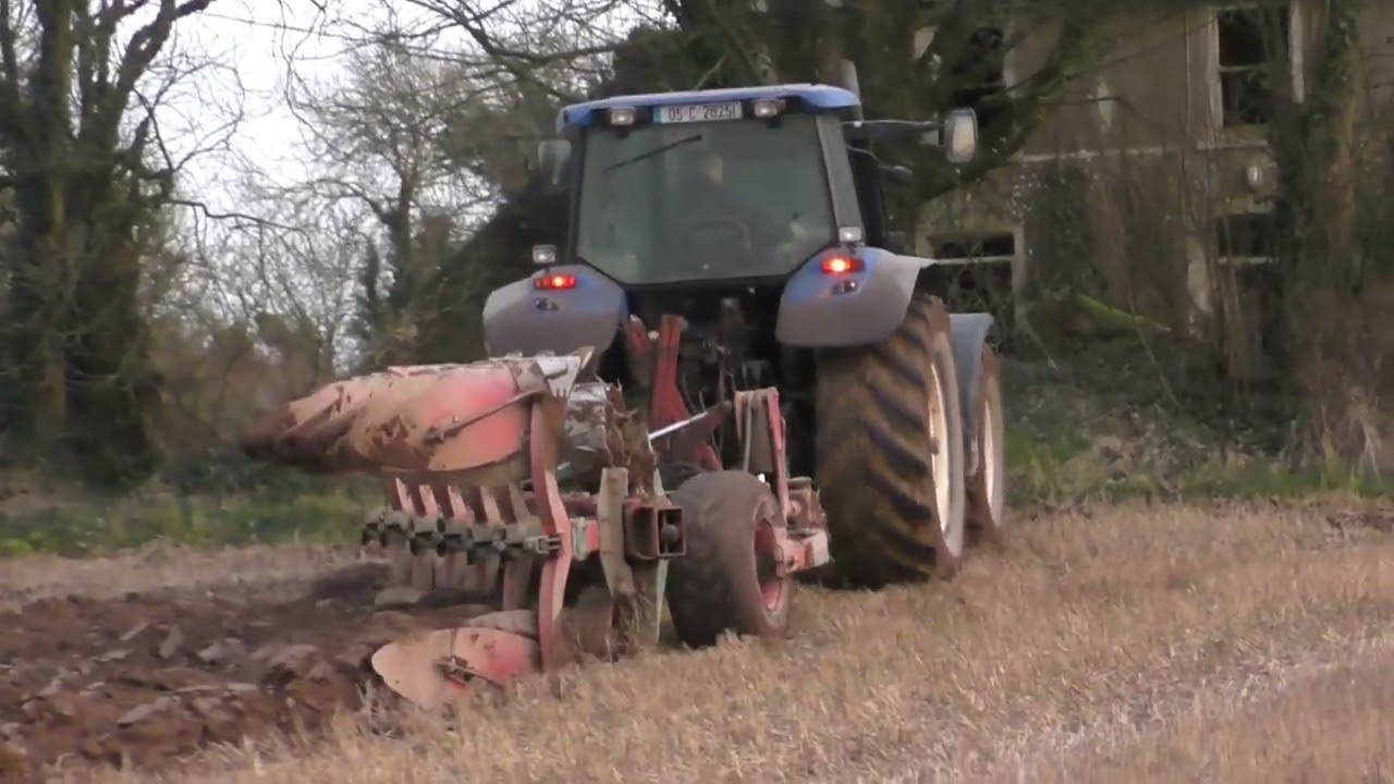 Spring Tillage 2022 New Holland & Kverneland Ploughing