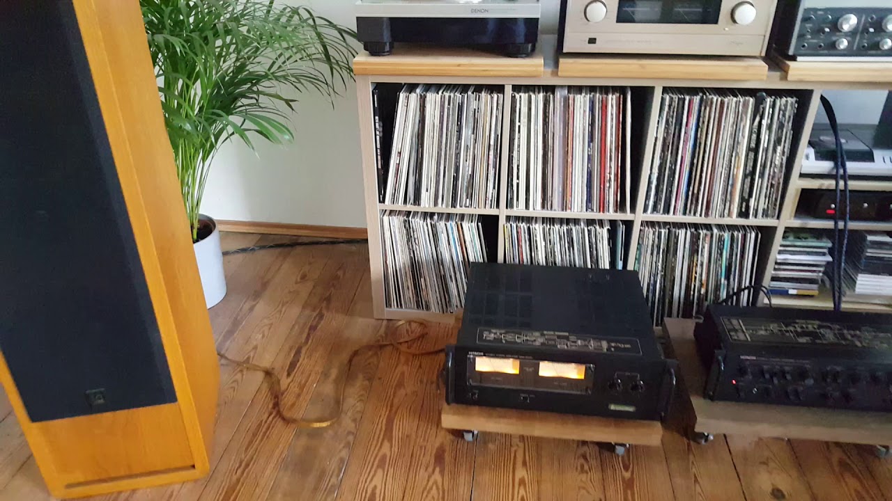 Hitachi HCA-8300 & HMA-8300 Vintage Pre- / Main Amplifier